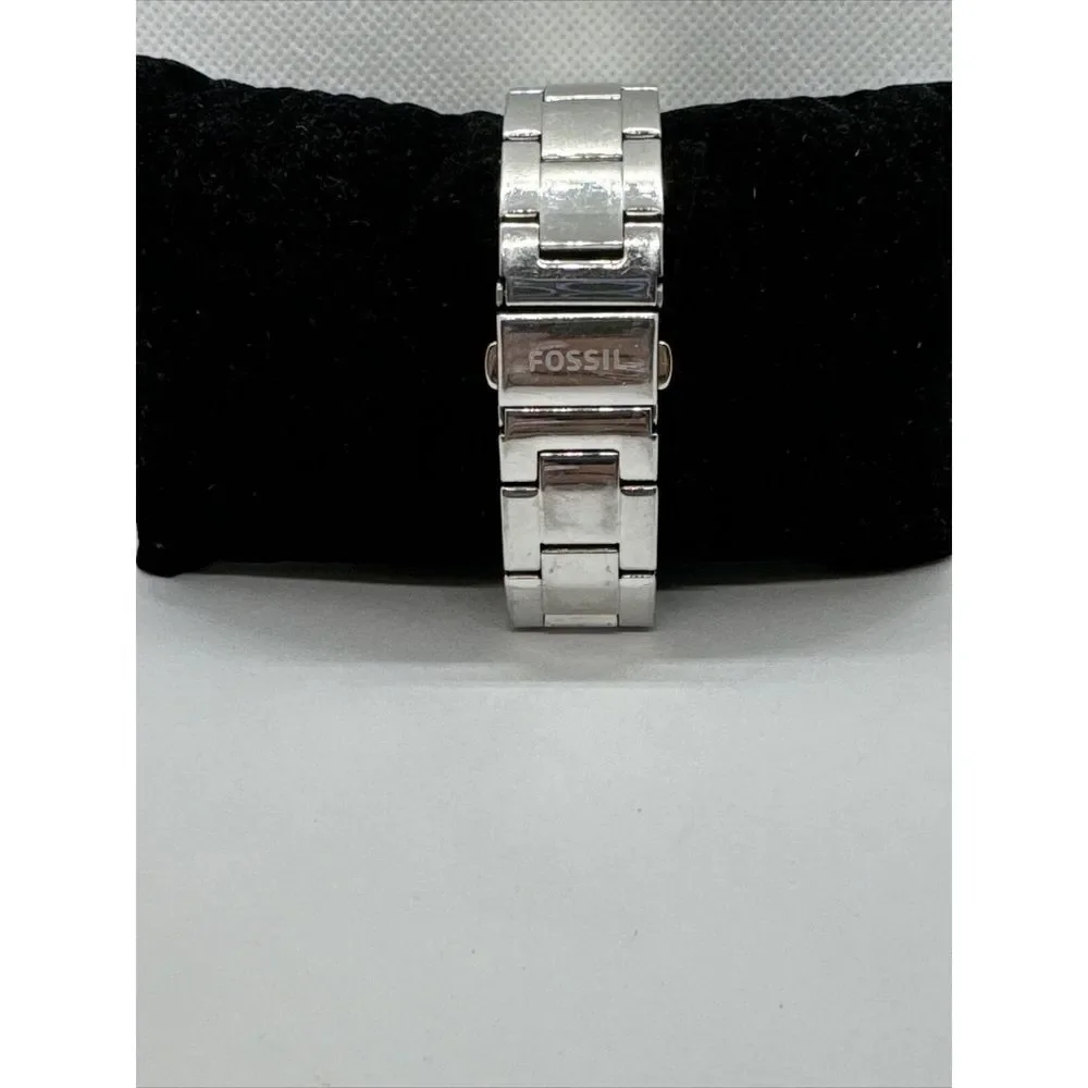Fossil Stella ES3722 Women Silver Stainless Steel Analog Dial Wrist Watch JNA319